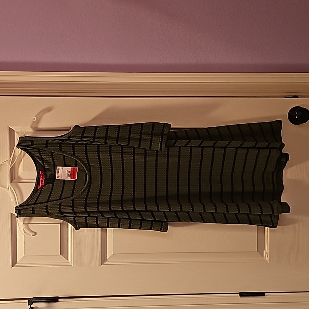 Cold shoulder A line dress